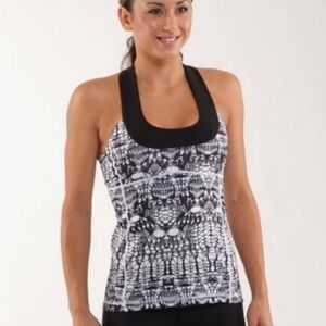 Lululemon Tank Top Womens Black White Racerback Athletic Mesh Built In Bra Sz 6